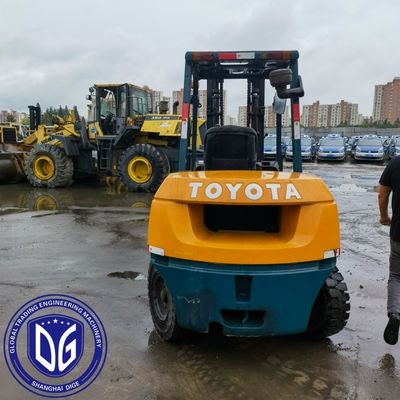 5 Tonnen gebrauchtes Toyota Gabelstapler Original aus Japan Toyota Gabelstapler aus zweiter Hand