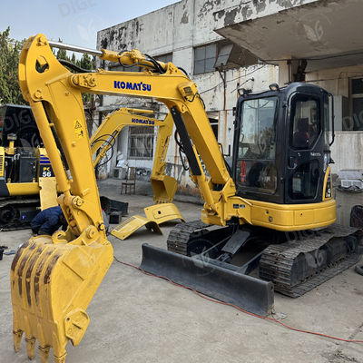 USED Bagger PC40 mit verbesserten Sicherheitsmerkmalen und reibungslosem hydraulischem Betrieb