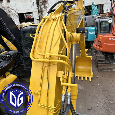 Wenig verwendete USED PC128US Bagger mit effizienten Materialverarbeitungsmöglichkeiten