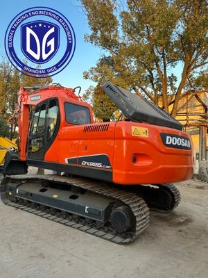 Gebraucht Doosan DX225 22,5 Tonnen Crawler Bagger fast neu mit hoher Zuverlässigkeit