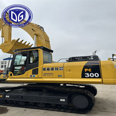 Komatsu PC300 Bagger für Bauarbeiten mit unübertroffenen Leistungen