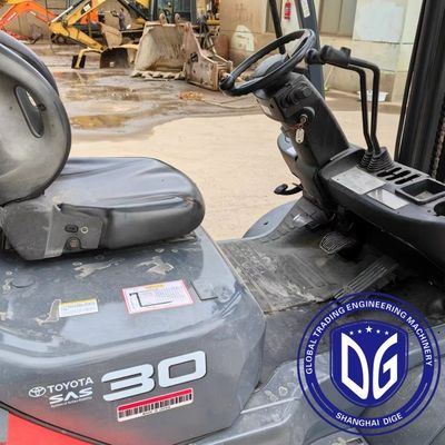3t 8FDA30 Gebraucht-Forklift Toyota Kraftvolle Gebraucht-Forklift-Hydraulikmaschine