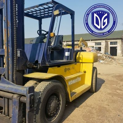 10t FD100 Gebraucht-Komatsu-Forklift mit starker Hydraulikmaschine