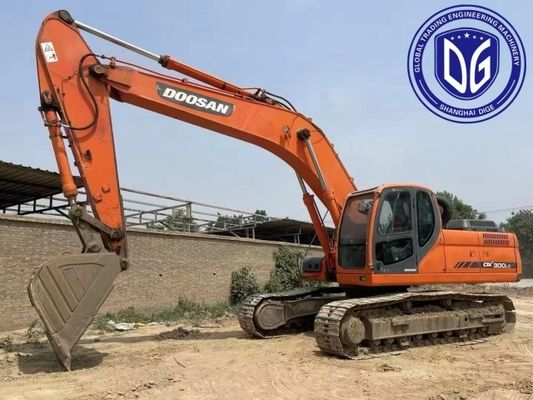 Zeit und Arbeit sparen DX300LC 30t Gebraucht Doosan Bagger mit sehr langlebigen