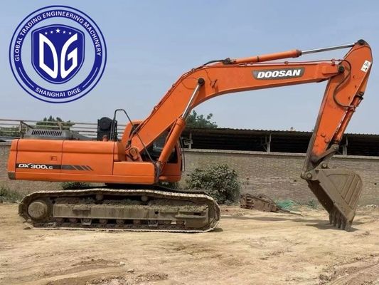 Zeit und Arbeit sparen DX300LC 30t Gebraucht Doosan Bagger mit sehr langlebigen
