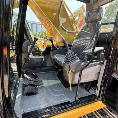 Gebrauchter CAT 349D Bagger Diesel Öl Kraftstoffart Leistungsstark Zuverlässig