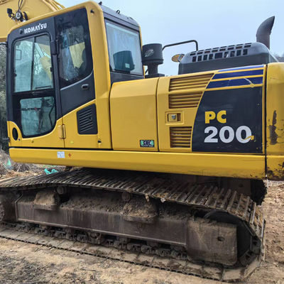 Erleben Sie die überlegene Leistung des Komatsu Bagger PC200 mit hydraulischem Antrieb