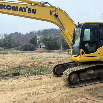 Erleben Sie die überlegene Leistung des Komatsu Bagger PC200 mit hydraulischem Antrieb