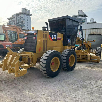Hydraulische Antriebsform Caterpillar Grader 140h 14677kg Maschinengewicht für eine genaue Straßengraduierung