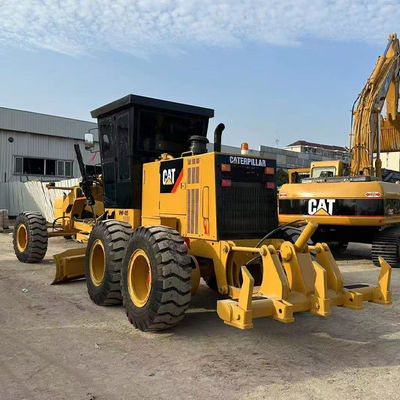 Hydraulische Antriebsform Caterpillar Grader 140h 14677kg Maschinengewicht für eine genaue Straßengraduierung