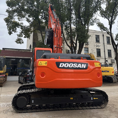 Gleisbewegung Typ Doosan DX225 Bagger Ausgezeichnete Leistung und Zuverlässigkeit für Ihre Bauprojekte
