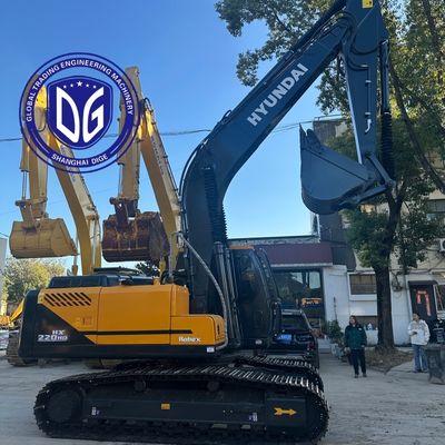 Hyundai HX220HD Gebrauchtbagger | Starker Motor, gute Hydraulik, einsatzbereit